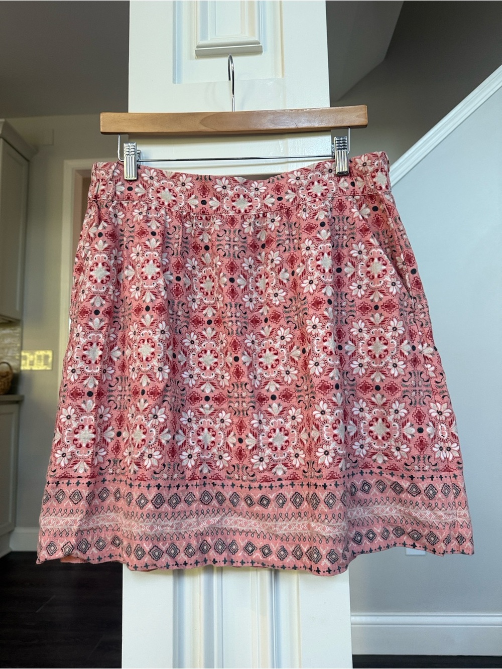 LOFT Linen Blend Floral Mini Skirt Pockets Pink Red White Gray Medium